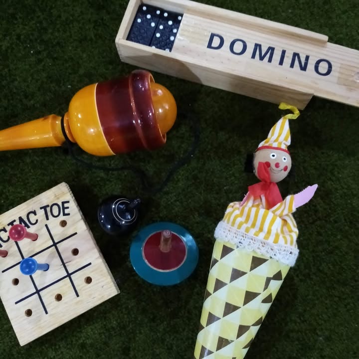 School's out!  It's time for the school holidays!  Starting this Saturday, we have a selection of...